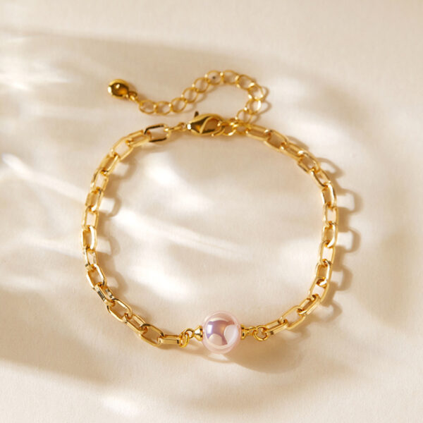 2025 Summer Elegant Vintage Hand-jewelry Shell Bead Brass Real Gold Pearl Bracelet for Women